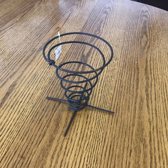 Set of 2 Metal Spiral Cone Serving Basket French Fry Chip Appetizer Holder - Picture 4 of 9